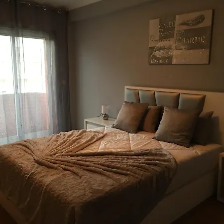 Invicta House Marques بورتو
